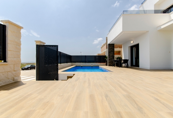 Obra nueva - Chalet - Orihuela