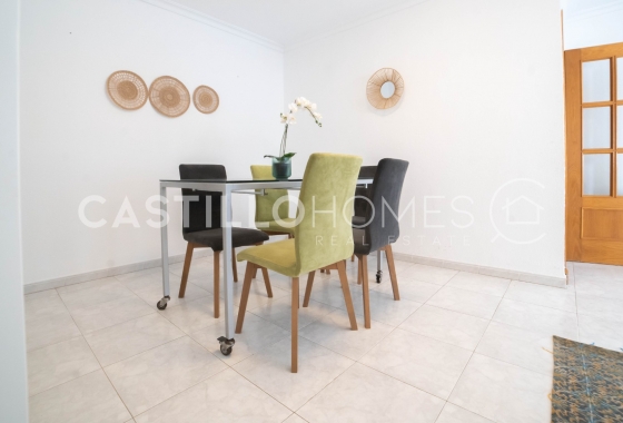 Wiederverkauf - Wohnung - Torrevieja - Centro