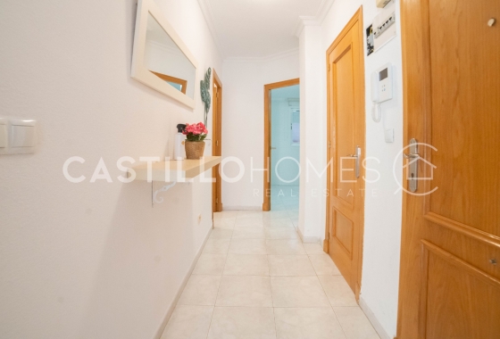 Wiederverkauf - Wohnung - Torrevieja - Centro