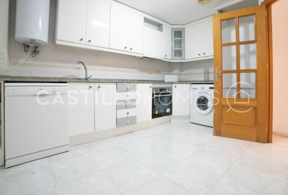 Wiederverkauf - Wohnung - Torrevieja - Centro