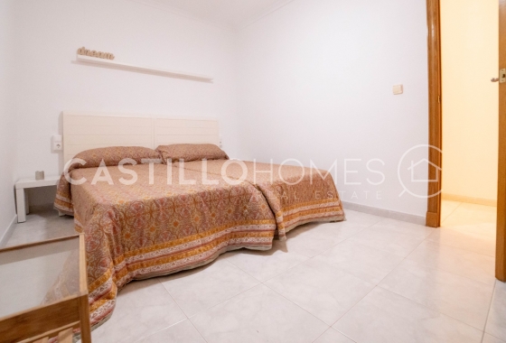 Wiederverkauf - Wohnung - Torrevieja - Centro