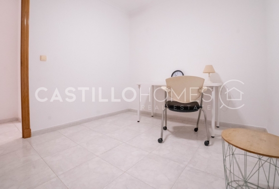 Wiederverkauf - Wohnung - Torrevieja - Centro