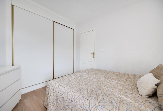 Wiederverkauf - Wohnung - Torrevieja - Centro