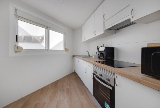 Wiederverkauf - Wohnung - Torrevieja - Centro