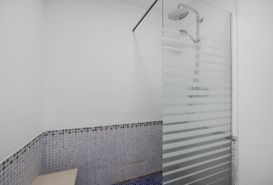 Wiederverkauf - Wohnung - Torrevieja - Centro