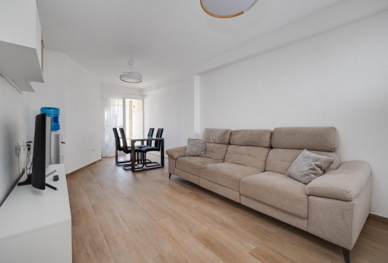 Wiederverkauf - Wohnung - Torrevieja - Centro