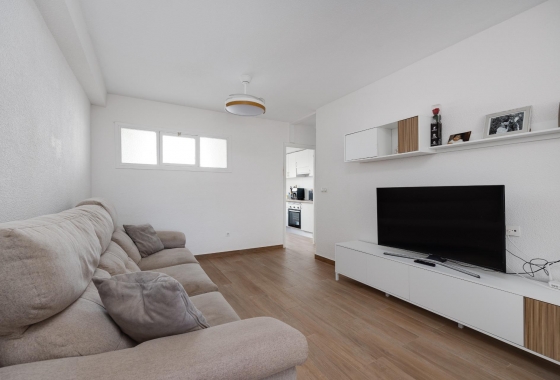 Wiederverkauf - Wohnung - Torrevieja - Centro