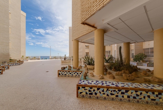 Wiederverkauf - Wohnung - Torrevieja - Centro
