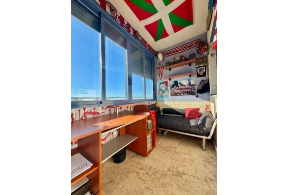 Resale - Apartment / flat - Benidorm - Costa Blanca