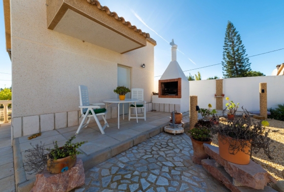 Herverkoop - Finca - Albatera - Inland