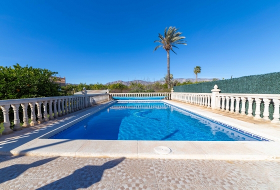 Herverkoop - Finca - Albatera - Inland