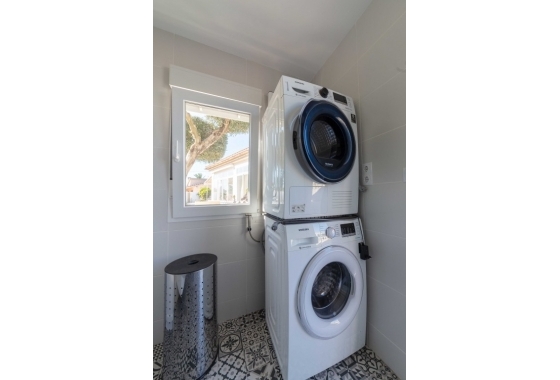 Herverkoop - Finca - Albatera - Inland