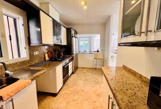 Herverkoop - Villa - Orihuela Costa - Lomas De Campoamor-las Ramblas