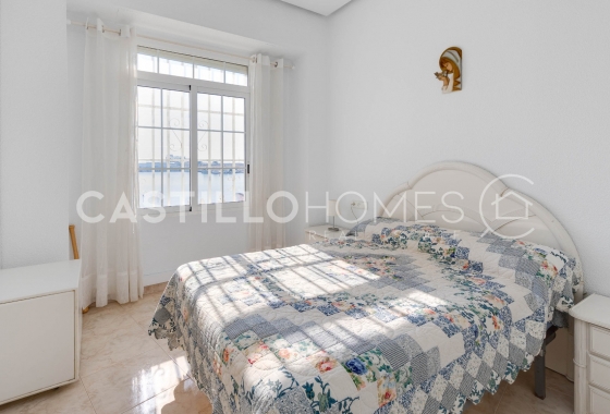 Wiederverkauf - Wohnung - Torrevieja - Playa del Acequión