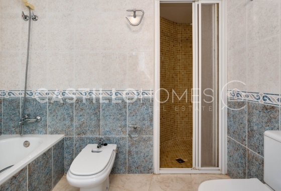 Wiederverkauf - Wohnung - Torrevieja - Playa del Acequión