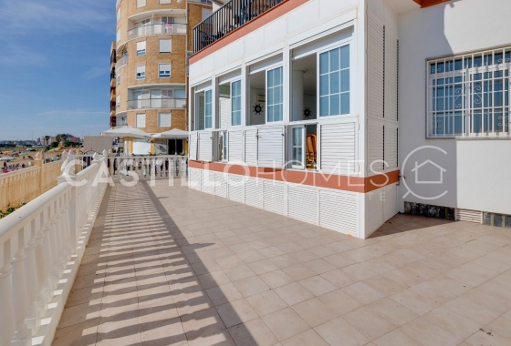 Wiederverkauf - Wohnung - Torrevieja - Playa del Acequión