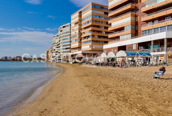 Wiederverkauf - Wohnung - Torrevieja - Playa del Acequión