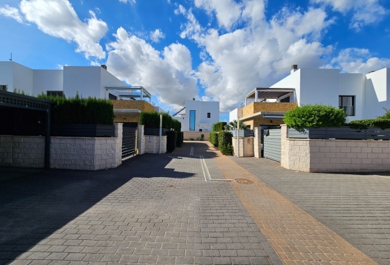 Resale - Villa - Ciudad Quesada - Rojales