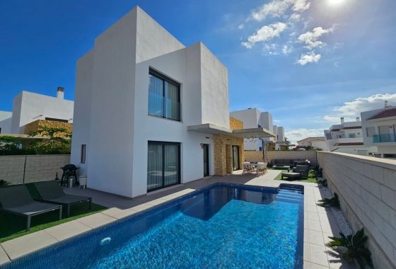 Resale - Villa - Ciudad Quesada - Rojales