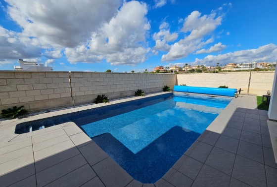 Resale - Villa - Ciudad Quesada - Rojales