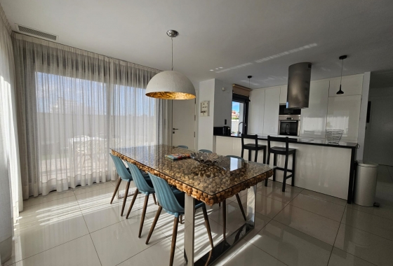 Resale - Villa - Ciudad Quesada - Rojales