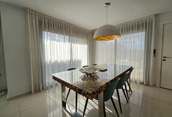 Resale - Villa - Ciudad Quesada - Rojales