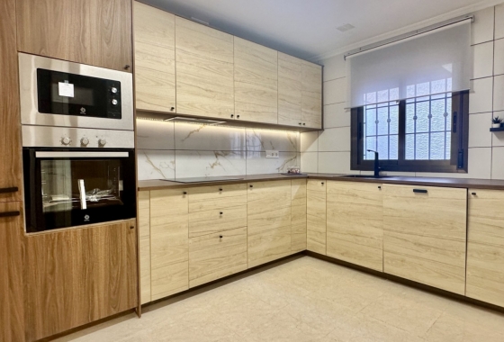 Revente - Maison de ville - San Miguel de Salinas - Inland