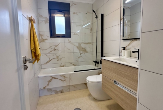 Revente - Maison de ville - San Miguel de Salinas - Inland