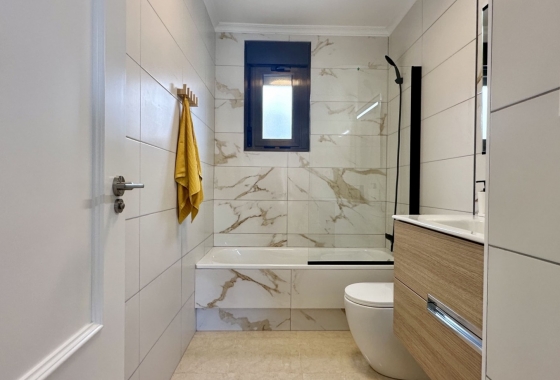 Revente - Maison de ville - San Miguel de Salinas - Inland