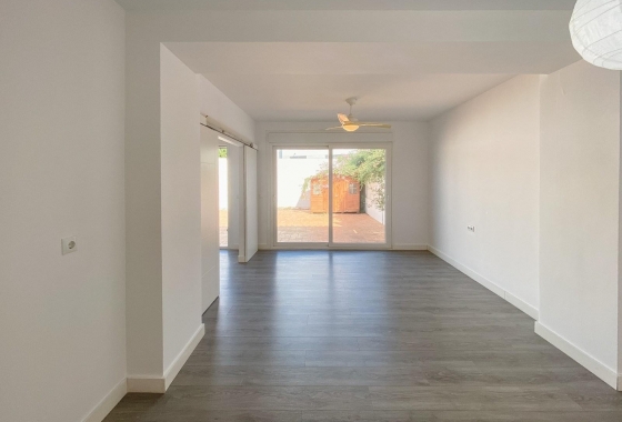 Resale - Villa - Torrevieja - Costa Blanca