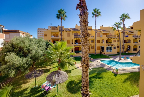 Перепродажа - Квартира - Torrevieja - La Mata