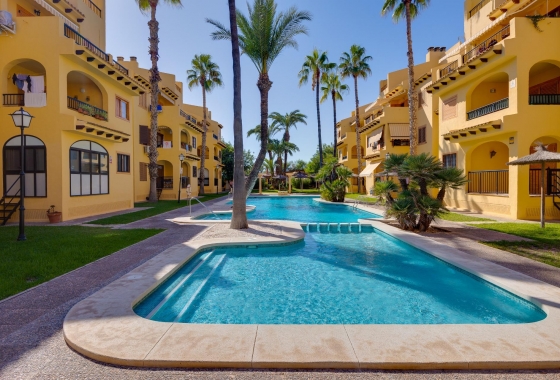 Перепродажа - Квартира - Torrevieja - La Mata