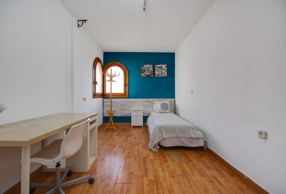 Перепродажа - Квартира - Torrevieja - La Mata