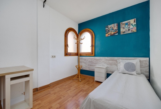 Перепродажа - Квартира - Torrevieja - La Mata