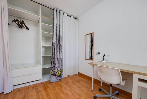 Перепродажа - Квартира - Torrevieja - La Mata