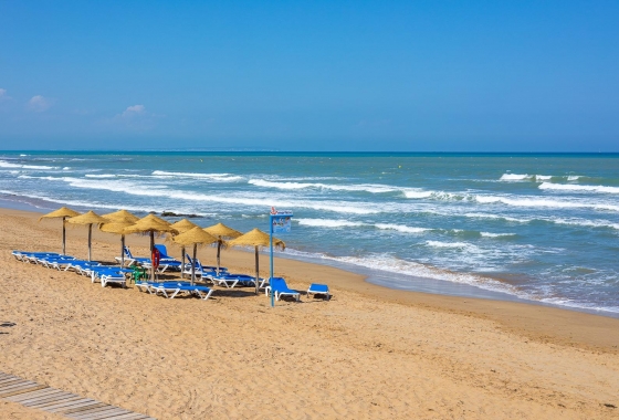 Перепродажа - Квартира - Torrevieja - La Mata