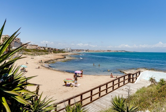 Перепродажа - Квартира - Torrevieja - La Mata