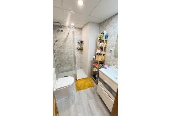 Reventa - Apartamento / piso - Alicante - Costa Blanca