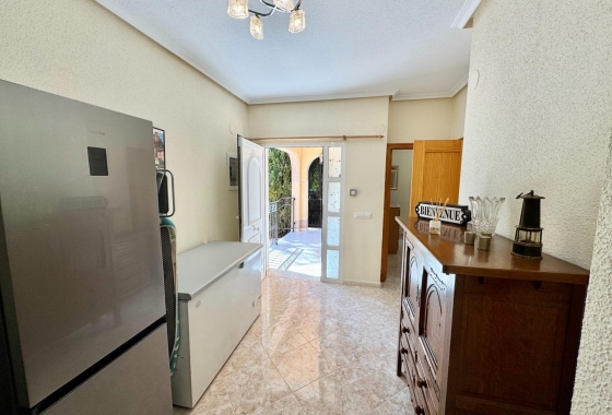 Reventa - Villa - Dolores - Cmno. Escorredor