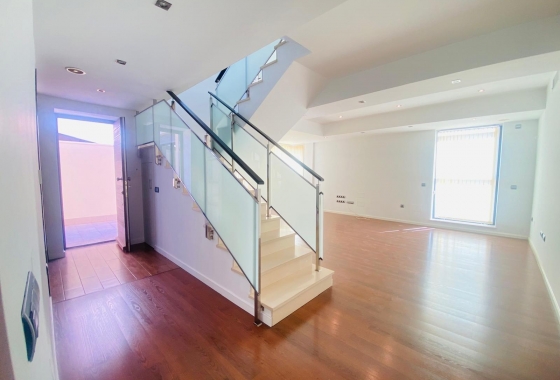 Reventa - Villa - Santiago de la Ribera - San Blas