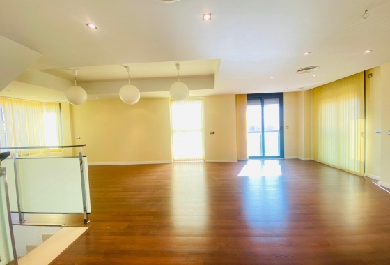 Reventa - Villa - Santiago de la Ribera - San Blas