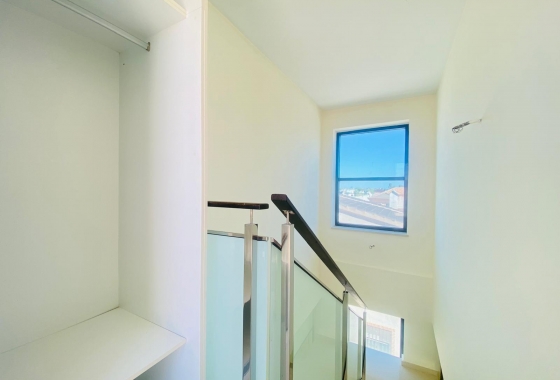 Reventa - Villa - Santiago de la Ribera - San Blas