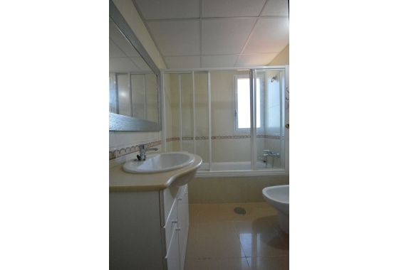 Reventa - Apartamento / piso - Guardamar del Segura - Costa Blanca