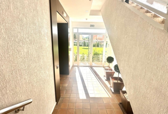 Reventa - Apartamento / piso - Orihuela Costa - Campoamor