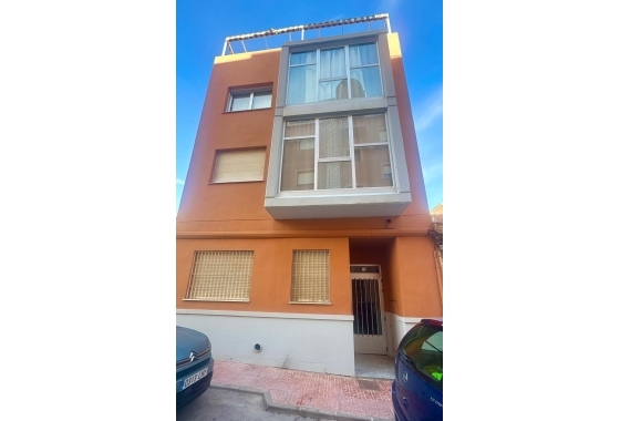 Reventa - Apartamento / piso - Torrevieja - La Mata