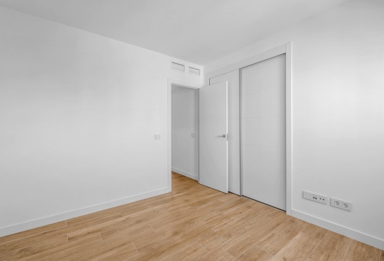 Reventa - Apartamento / piso - Torrevieja - Costa Blanca