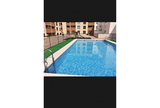 Reventa - Apartamento / piso - Torrevieja - Centro