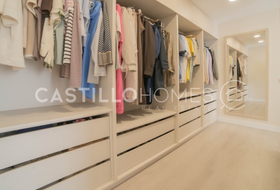 Reventa - Villa - Orihuela