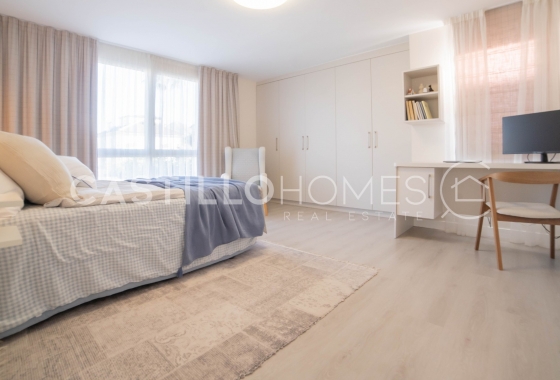 Reventa - Villa - Orihuela