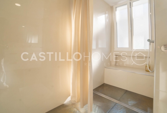 Reventa - Villa - Orihuela